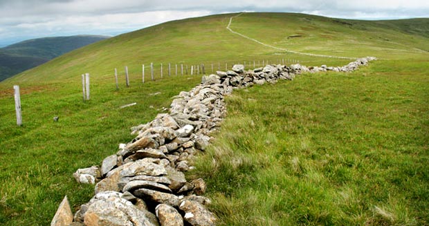 Dyke from Fyfescar Knowe to Dollar Law.