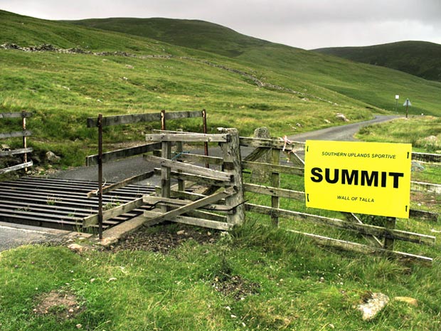 The cattle grid beside the Megget Stane.