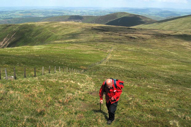 View back to King Bank Head and Chapelgill Hill from Culter Fell.