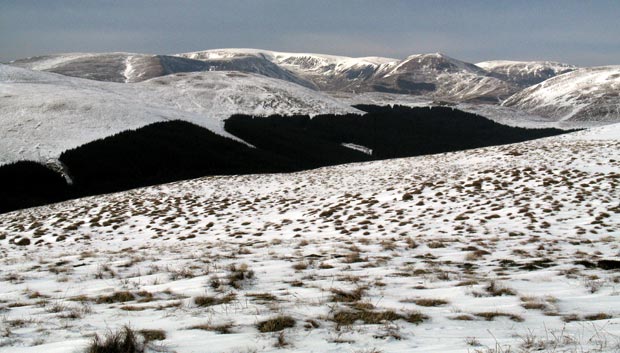 Smidhope Hill, White Shank, Fauldside Hill and Bodesbeck Law from Hopetoun Craig with the Moffat Hills beyond.