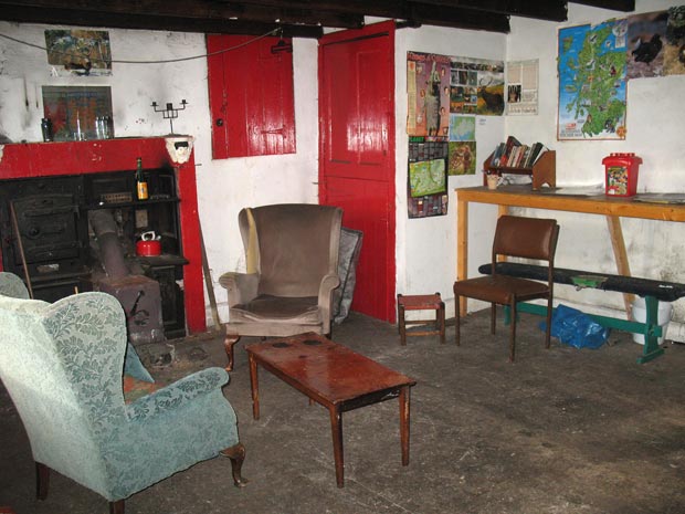 The bothy at Over Phawhope - interior view