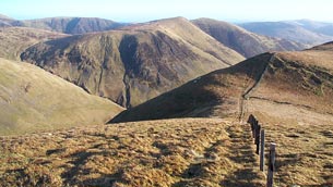 The route ahead along the ridge from Hartfell to Swatte Fell