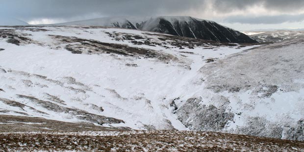 View of the top of Whirly Gill with Carrifran Gans beyond from Hartfell Rig.