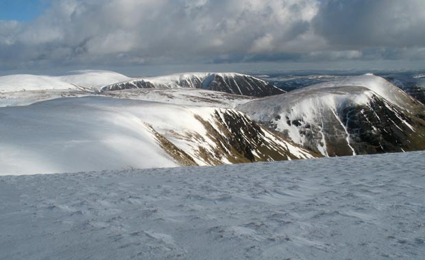 Saddle Yoke, Carrifran gans and White Coomb from near the summit of Hartfell.