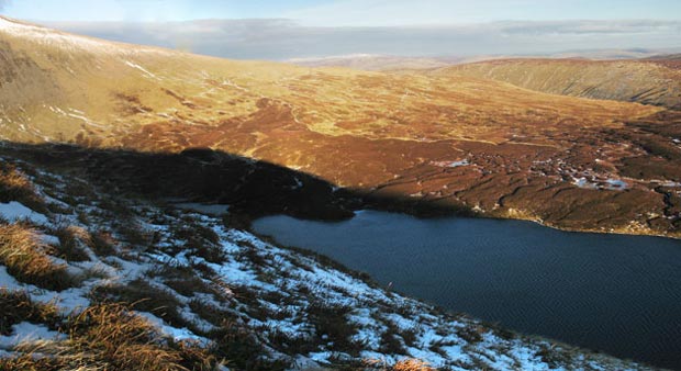 View from Mid Craig showing route onto Lochcraig Head.