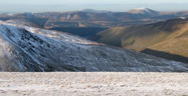 View of Tinto Hill and Culter Fell from Lochcraig Head.