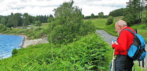 Nearly back at the car park by the visitor's centre on Clatterighshaws Loch.