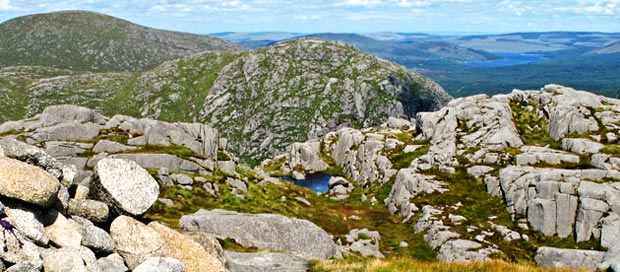 Mullwharchar and Dungeon Hill from the summit of Craignaw - detail