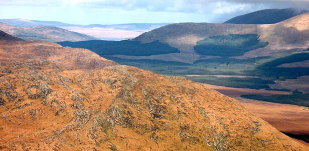 View over Craiglee and Meikle Craigtarson to Loch Doon