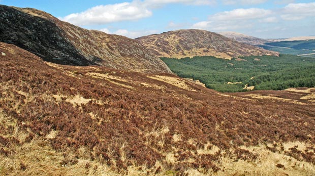 View across the face of the Buckdas of Cairnbaber to Cairngarroch from Millfore