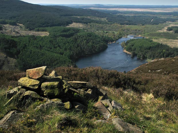 View from the top of Eschoncan looking west down Loch Trool
