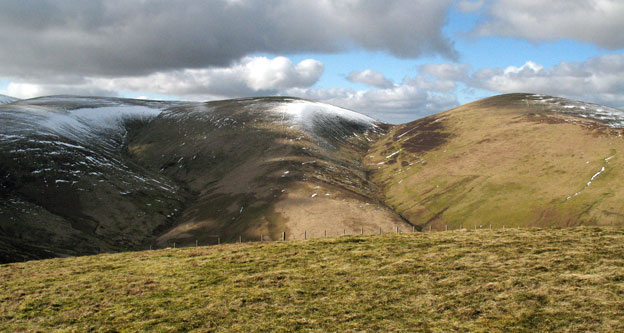View of Dun Law, Duncraig Law and Peden Head from Faugh