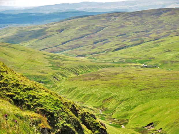 View looking south from descent of Penbreck