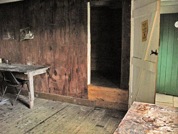 Interior of Burleywhag bothy