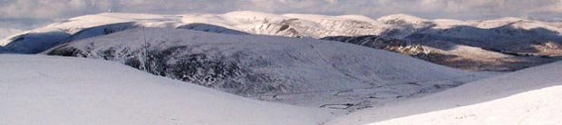 View from Scaw'd Law over Well Hill to the Lowther hills