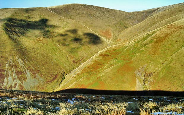 View into the Enterkin Pass from Steygail