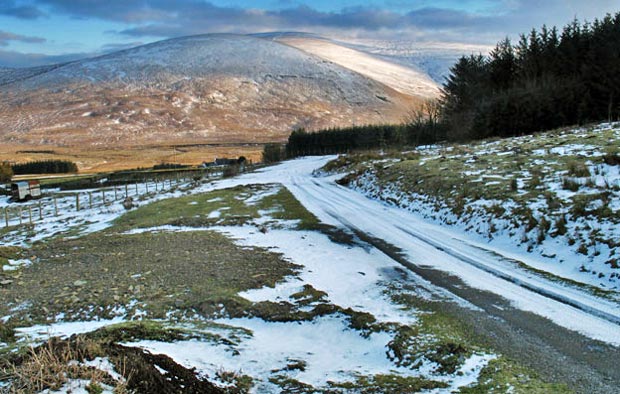 View across Potrail Water valley towards Meikle Shag as we approach Overfingland