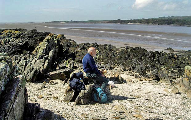 Lunch by Water of Fleet Bay at low tide with Water of Fleet running through it