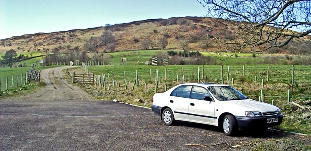 View of where to park with Mill Knock in the background