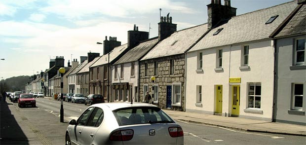 View down the high street of Gatehouse of Fleet