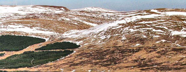 Vehicle track across the face of Moorbrock.